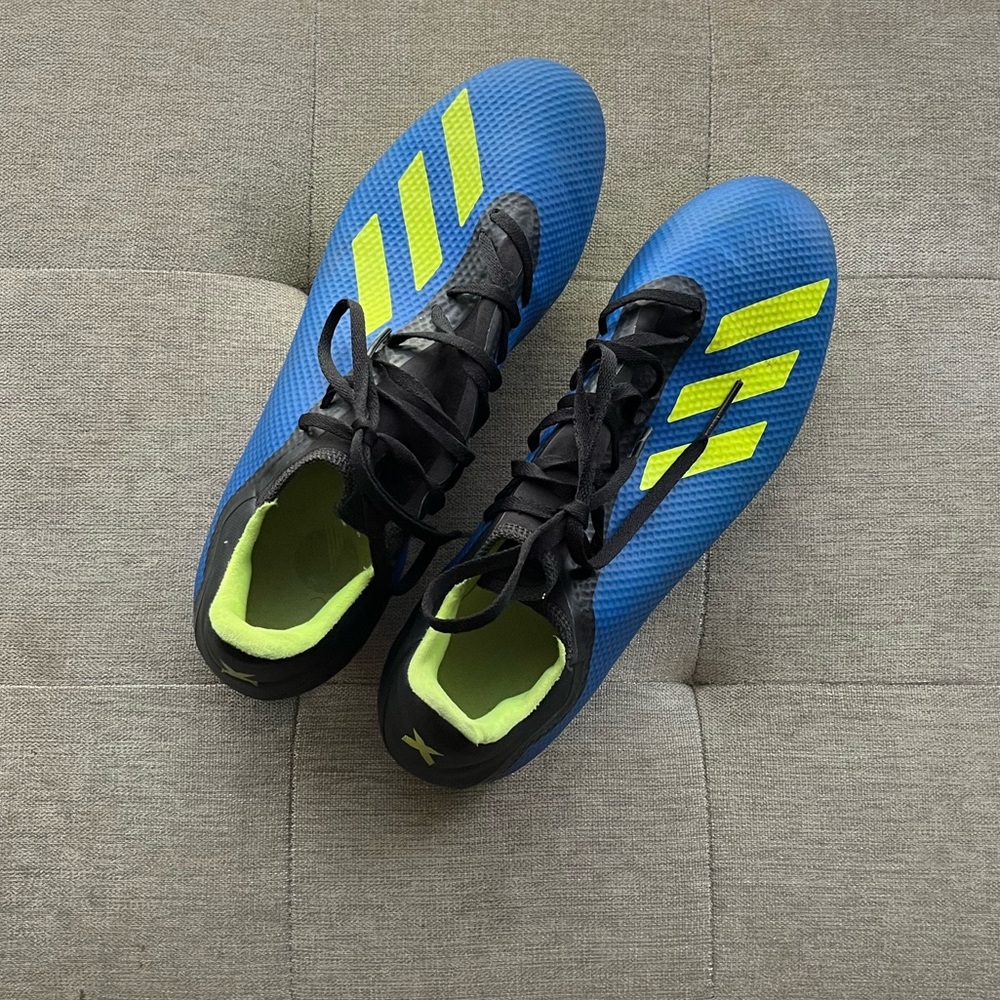 Adidas Men’s 18.1 soccer cleats